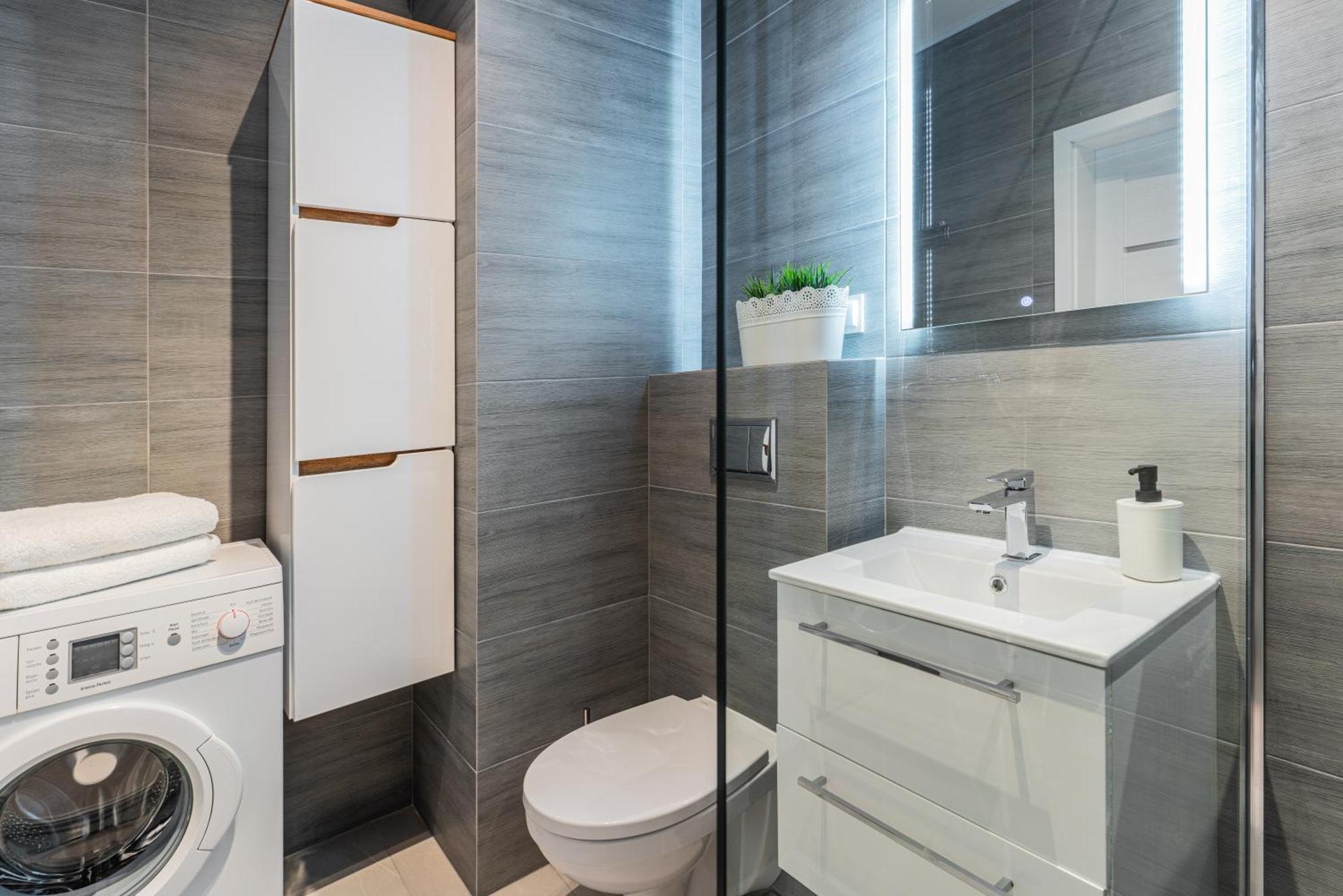 Apartamenty Homely Place Blisko Starego Rynku - Parking Apartment Poznan